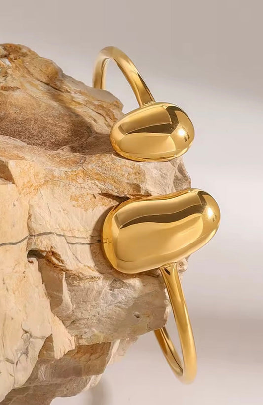 Sol Pebble Bangle | Waterproof Gold Spiritual Jewellery UK